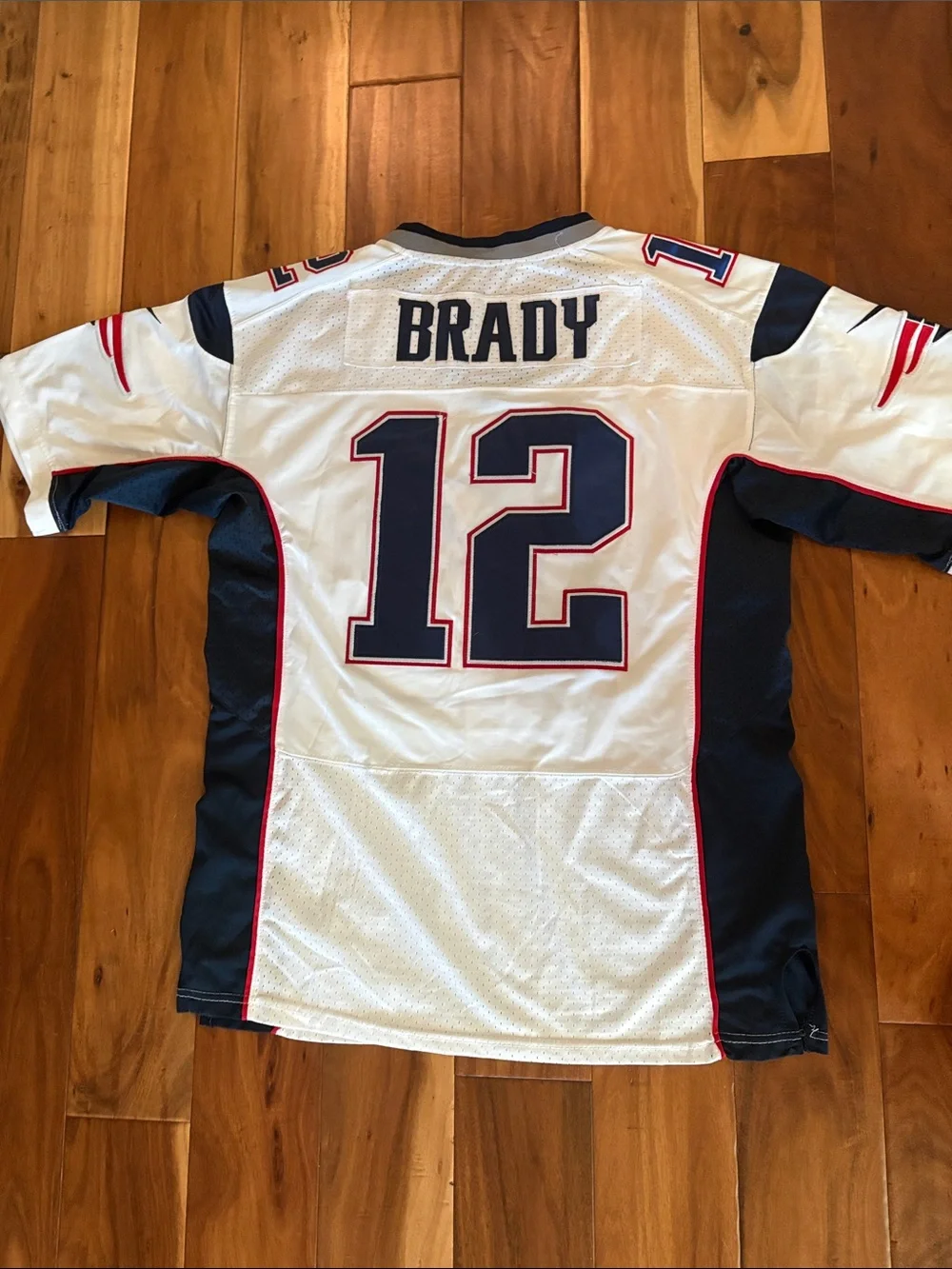 Nike New England Patriots Tom Brady #12 NFL On Field Jersey Men Size 40 Medium
